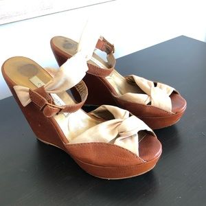 12th Street by Cynthia Vincent Shimmer Wedge Heels